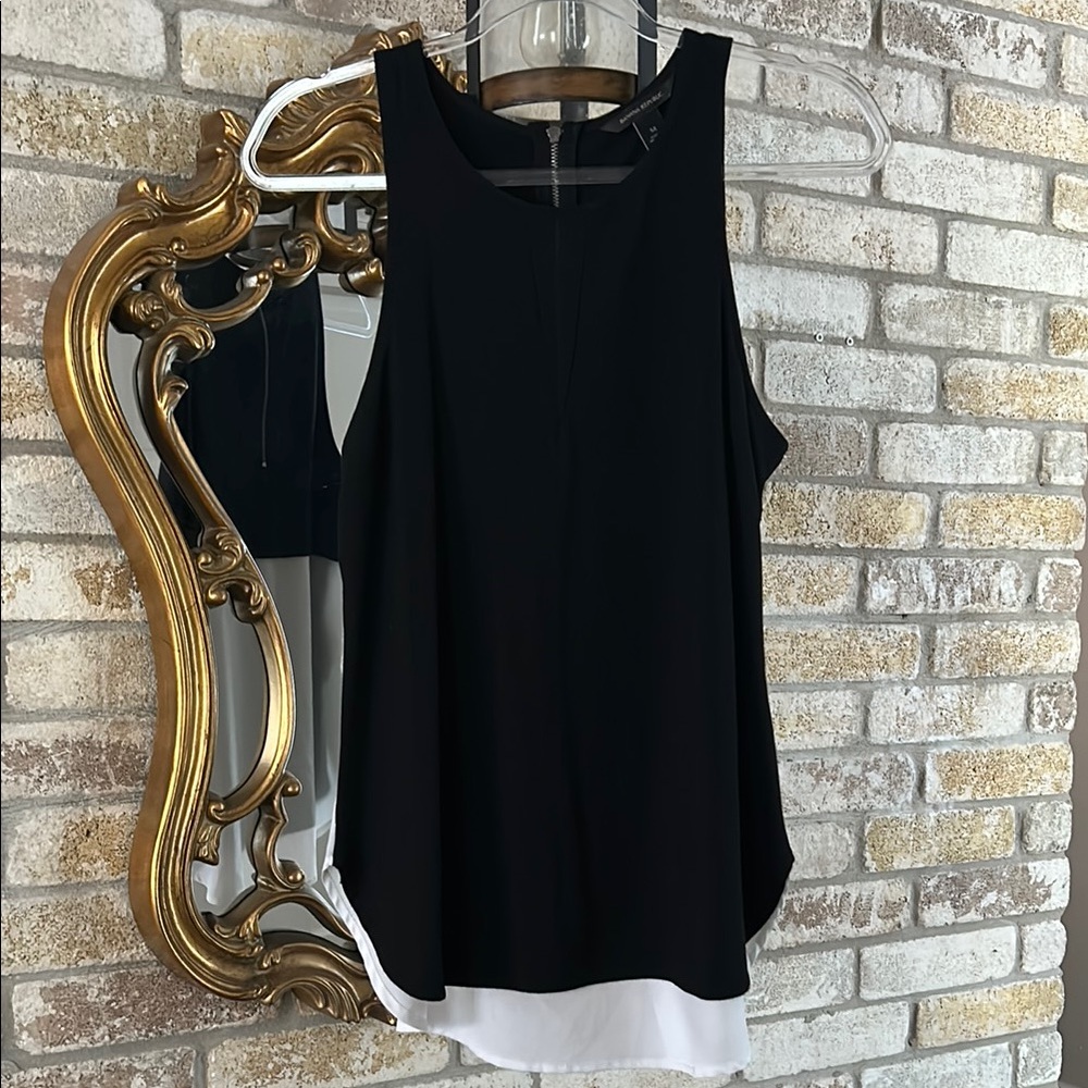 Banana Republic Black Asymmetrical Women's Sleeveless Tank Top